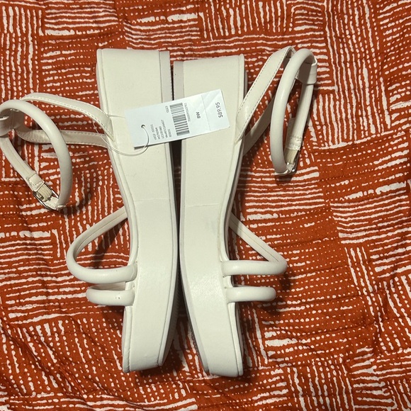 Lane Bryant Cloud Strappy Wedges - Picture 3 of 10